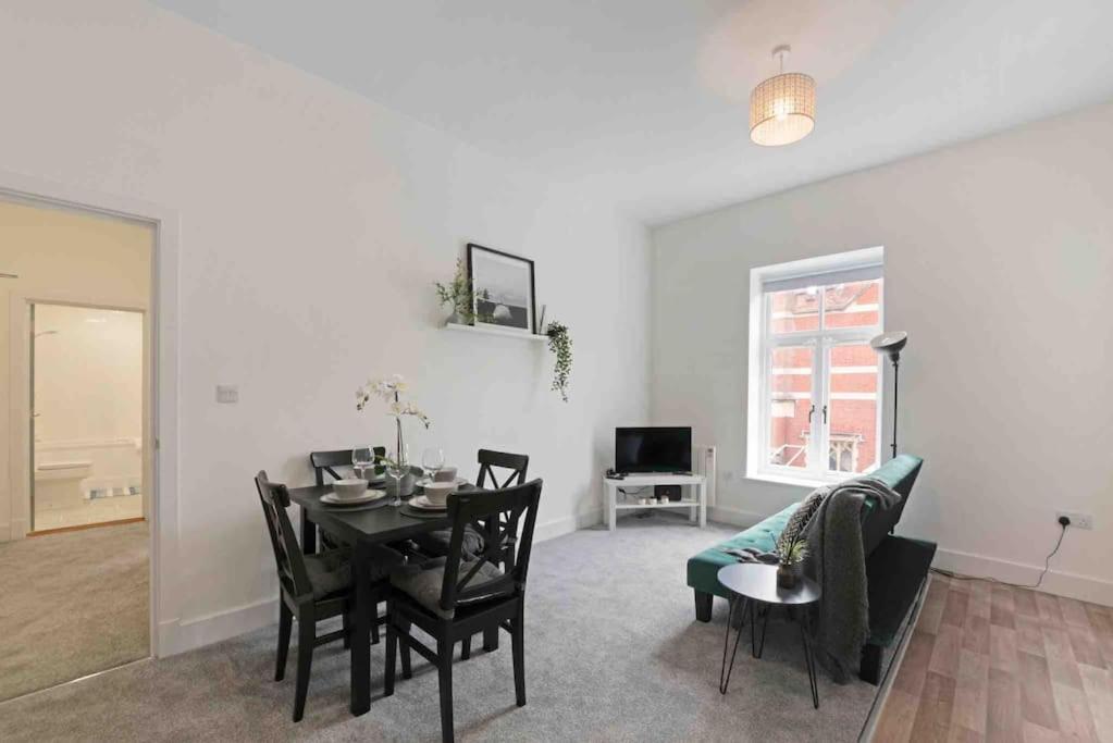 Town Center Apartment In Bishops Stortford Birchanger Luaran gambar
